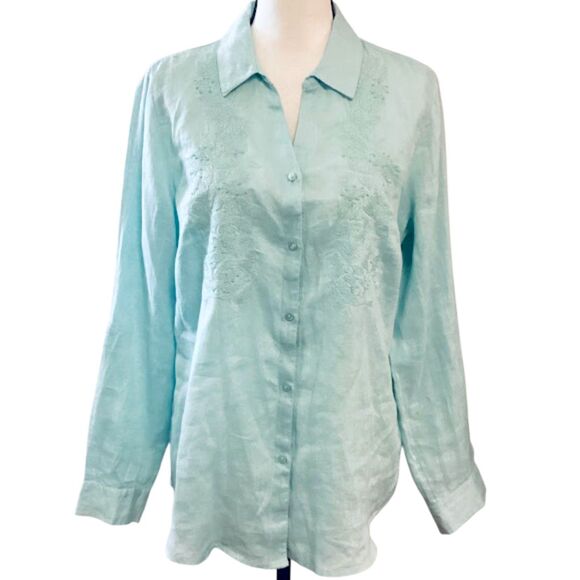 Charter Club Button up Shirt Women's Large Blue Linen Beaded / Embroidered - Picture 2 of 9
